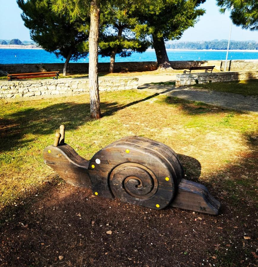 Lara Deluxe Superior 5 Star Apartment, Your Piece Of Heaven By The Sea & Park Novigrad Istria Εξωτερικό φωτογραφία